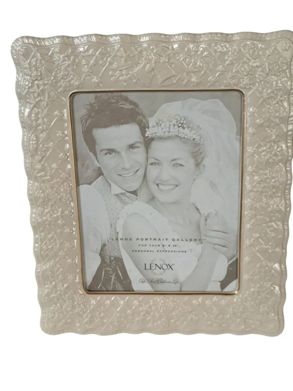 Lenox Wedding PromisesCollection 8X10 Ivory Porcelain Floral Picture Frame